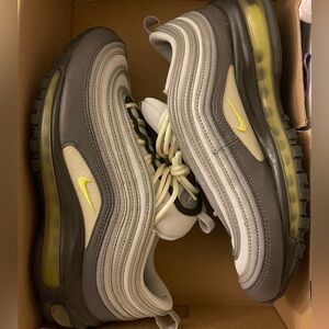 Air max 97 woman 8.5